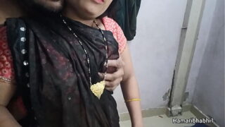 Indian Milfy Hot babe having a hot fuck session with a stranger guy